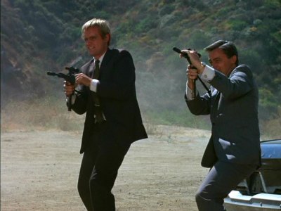 Dan O'Herlihy - Internet Movie Firearms Database - Guns in Movies